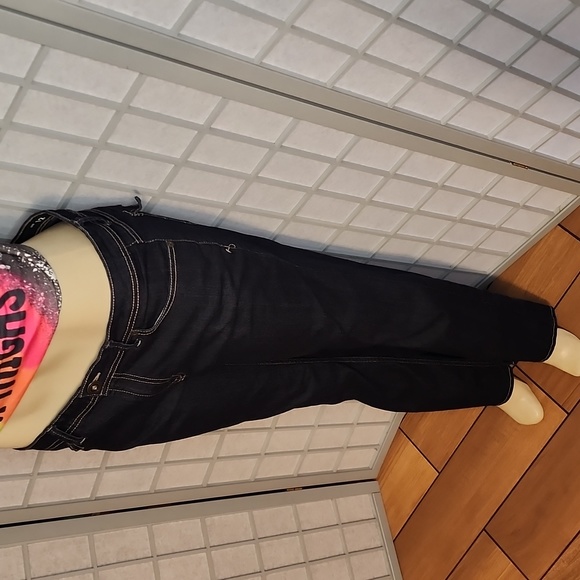 Jordache women's dark colored jeans - Picture 4 of 8